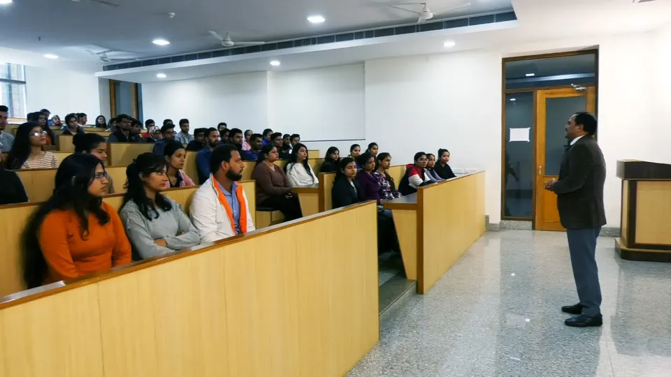 students-in-class-faculty-supervision.webp
